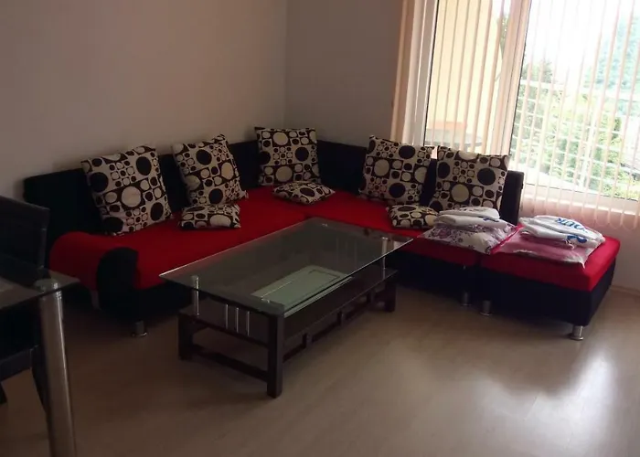 Marina Complex * קברנה